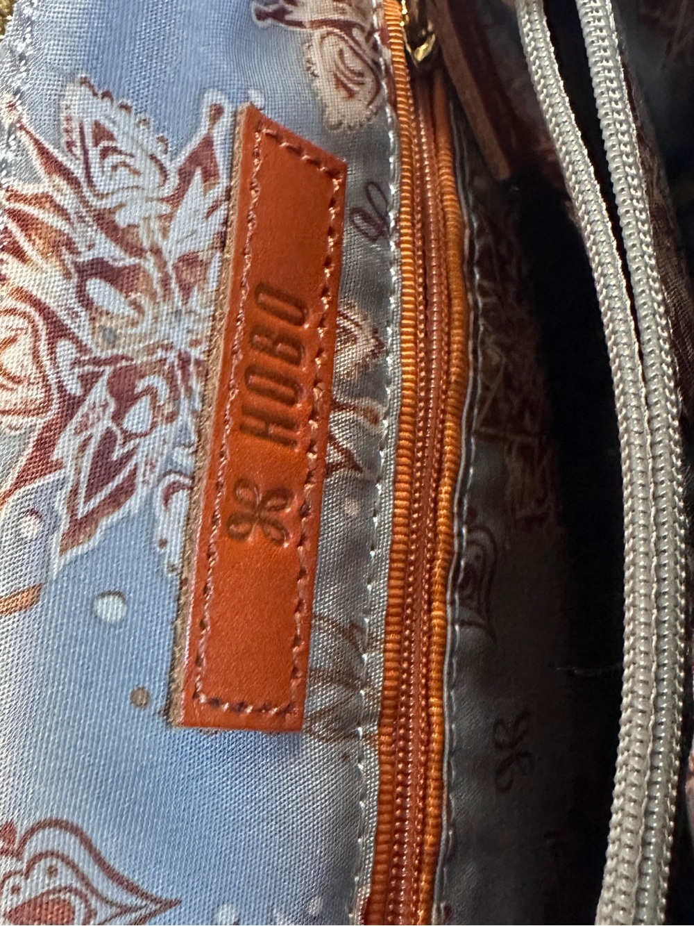 HOBO Ivory Nash Crossbody Bag | Pebbled Leather Tassel Gold Hardware - Picture 14 of 16